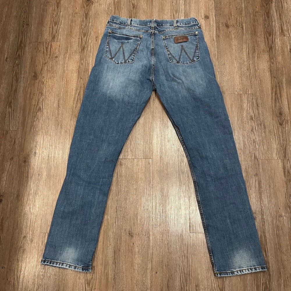 Wrangler Retro Slim‎ Straight Blue Jeans Mens 38x35 Stretch Denim Western Cowboy - Picture 4 of 8